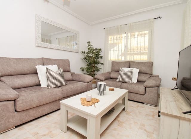 Casa de 3 habitaciones en Villamartin, Orihuela en venta con piscina garaje - 219.995 € (Ref: 10177525)