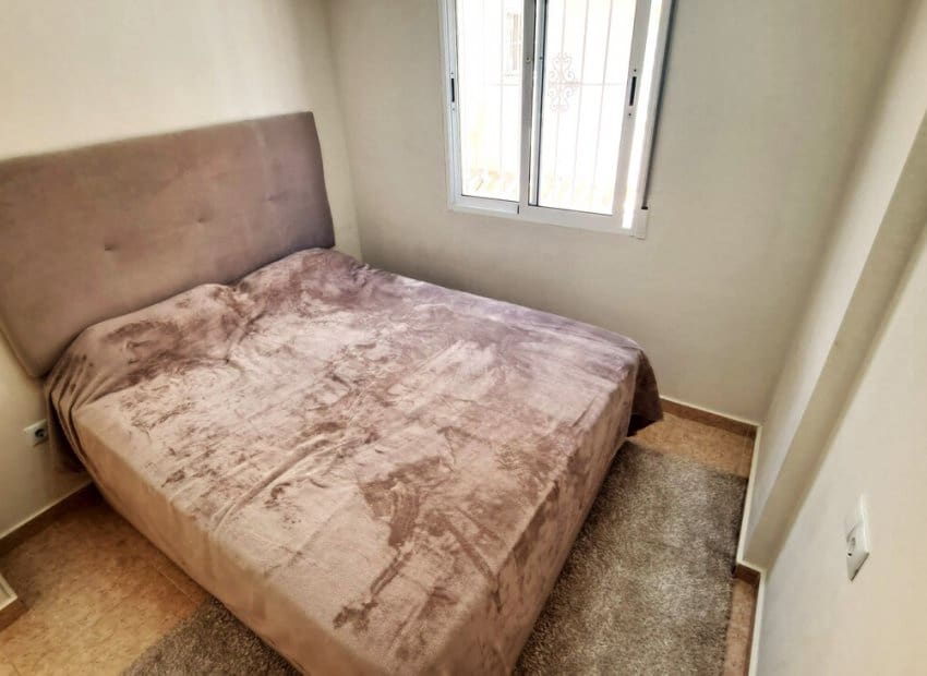 2 sypialnia Dom na sprzedaż w Villamartin z basenem garażem - 194 950 € (Ref: 10177526)