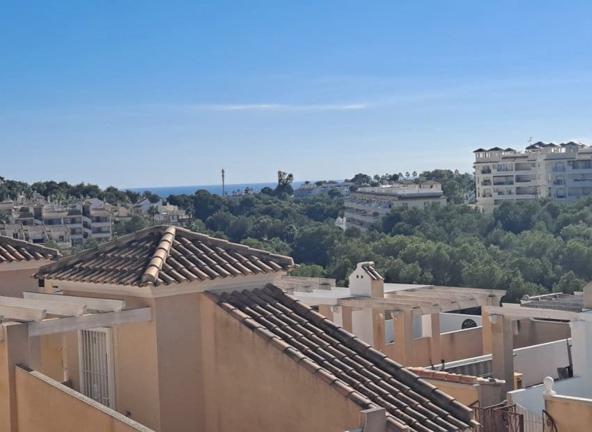 2 sypialnia Dom na sprzedaż w Villamartin z basenem garażem - 194 950 € (Ref: 10177526)