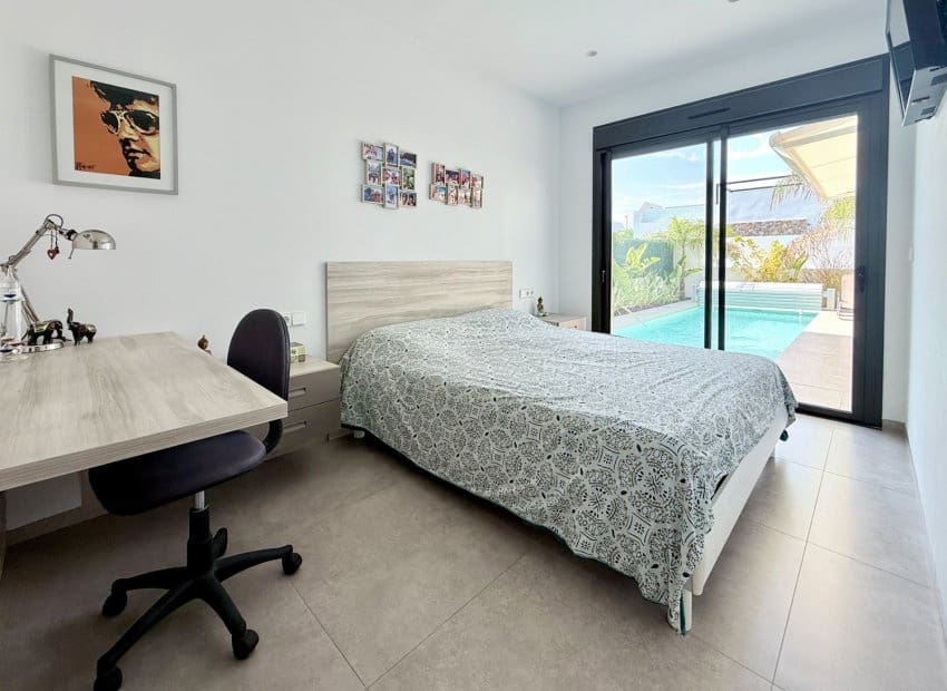 3 soverom Villa til salgs i Santiago de la Ribera med svømmebasseng - € 489 000 (Ref: 10177527)