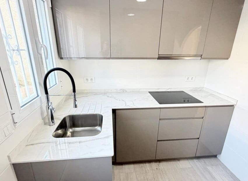 3 soveværelse Villa til salg i Ciudad Quesada med swimmingpool garage - € 289.000 (Ref: 10177530)