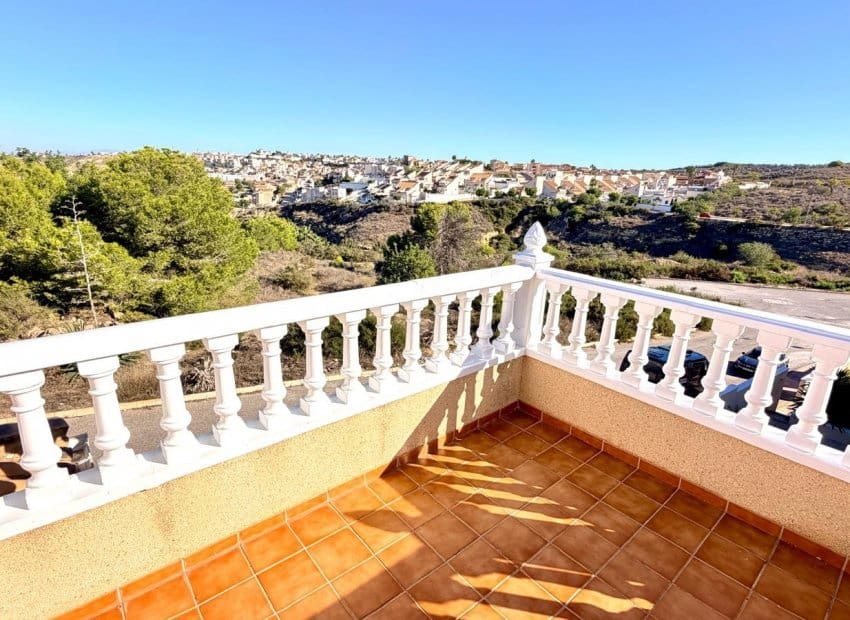 3 soveværelse Villa til salg i Ciudad Quesada med swimmingpool garage - € 289.000 (Ref: 10177530)