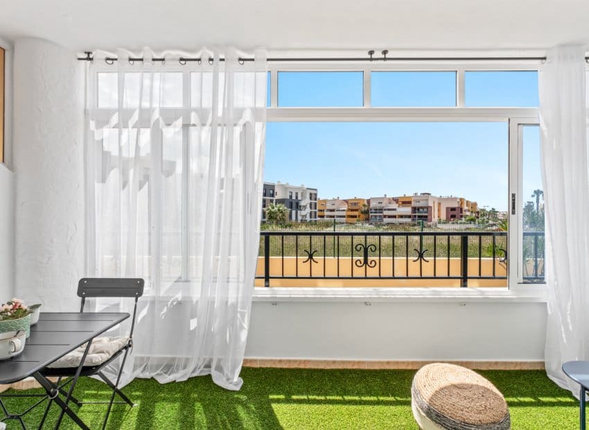 2 chambre Appartement à vendre à Playa Flamenca avec piscine - 189 800 € (Ref: 10179424)