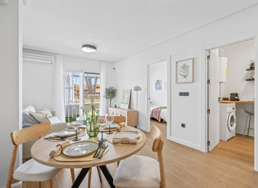 2 chambre Appartement à vendre à Playa Flamenca avec piscine - 189 800 € (Ref: 10179424)