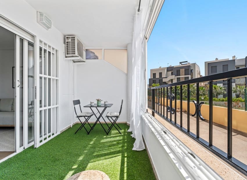 2 chambre Appartement à vendre à Playa Flamenca avec piscine - 189 800 € (Ref: 10179424)