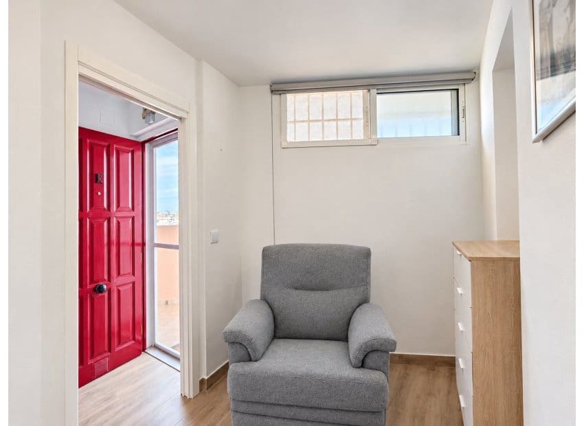 Apartamento de 2 habitaciones en La Mata en venta con garaje - 249.990 € (Ref: 10182257)