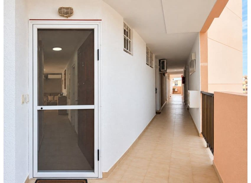 Apartamento de 2 habitaciones en La Mata en venta con garaje - 249.990 € (Ref: 10182257)
