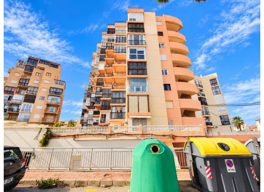 Apartamento de 2 habitaciones en La Mata en venta con garaje - 249.990 € (Ref: 10182257)