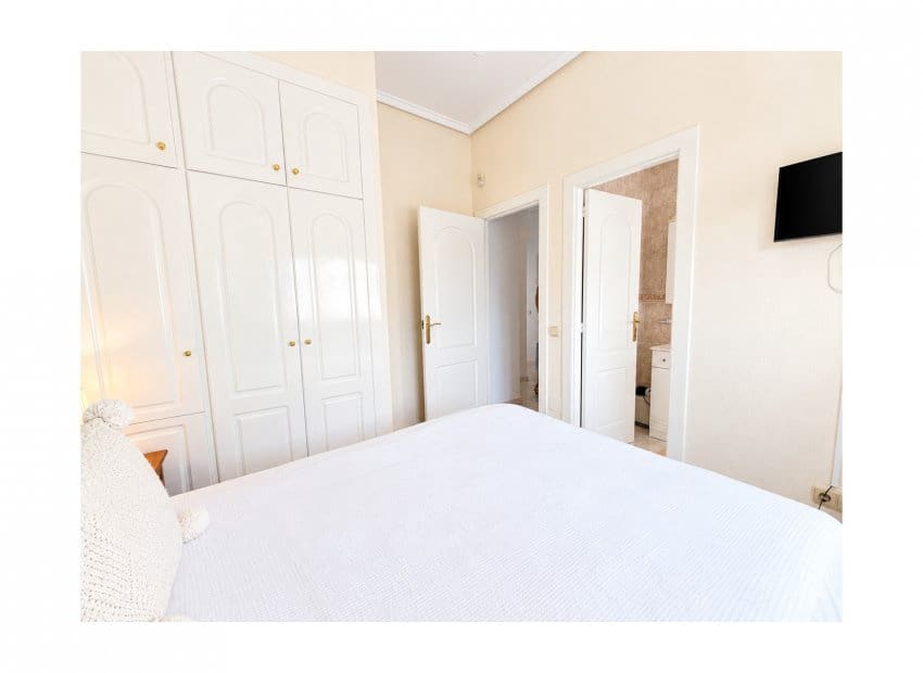 Chalet de 4 habitaciones en Doña Pepa en venta con piscina garaje - 549.995 € (Ref: 10183276)