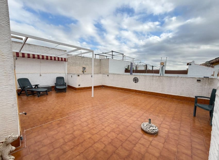 2 soveværelse Lejlighed til salg i Vistabella med swimmingpool - € 137.000 (Ref: 10183277)