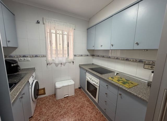 2 soveværelse Lejlighed til salg i Vistabella, Orihuela med swimmingpool - € 137.000 (Ref: 10183277)