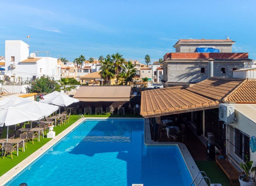 2 slaapkamer Huis te koop in Torrevieja - € 319.900 (Ref: 10183283)