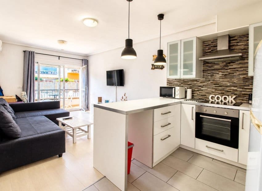 1 soveværelse Lejlighed til salg i Cabo Roig med swimmingpool - € 139.000 (Ref: 10183284)