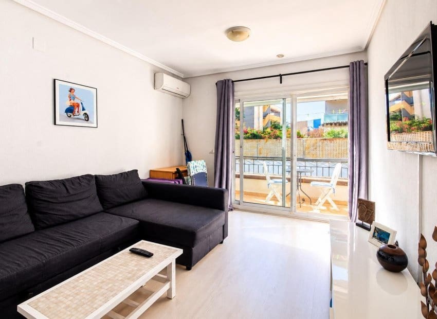 1 soveværelse Lejlighed til salg i Cabo Roig med swimmingpool - € 139.000 (Ref: 10183284)