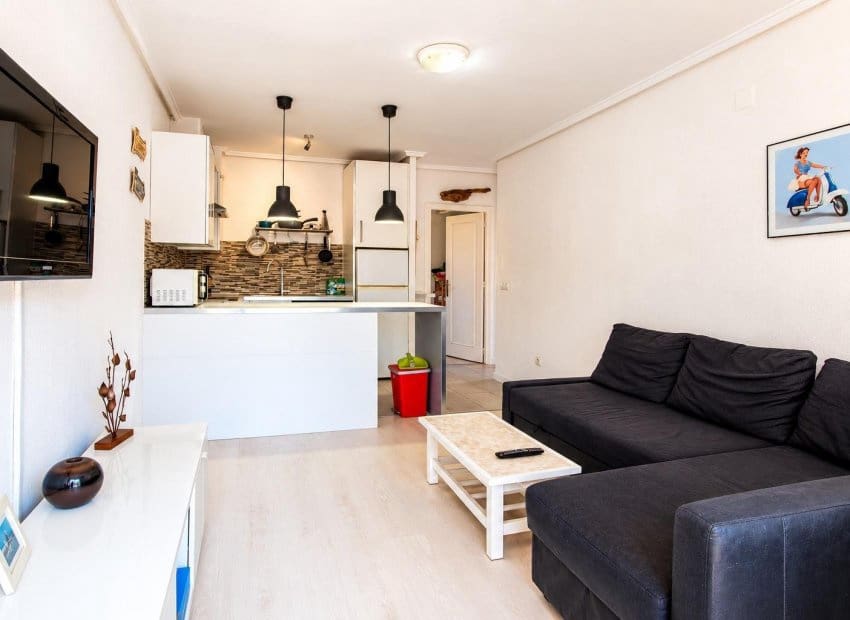 1 soveværelse Lejlighed til salg i Cabo Roig med swimmingpool - € 139.000 (Ref: 10183284)