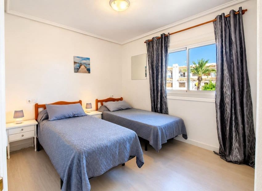 1 soveværelse Lejlighed til salg i Cabo Roig med swimmingpool - € 139.000 (Ref: 10183284)