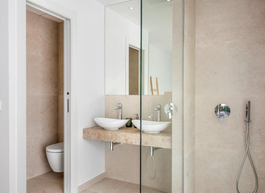 Chalet de 3 habitaciones en Los Alcázares en venta con piscina - 499.900 € (Ref: 8342167)