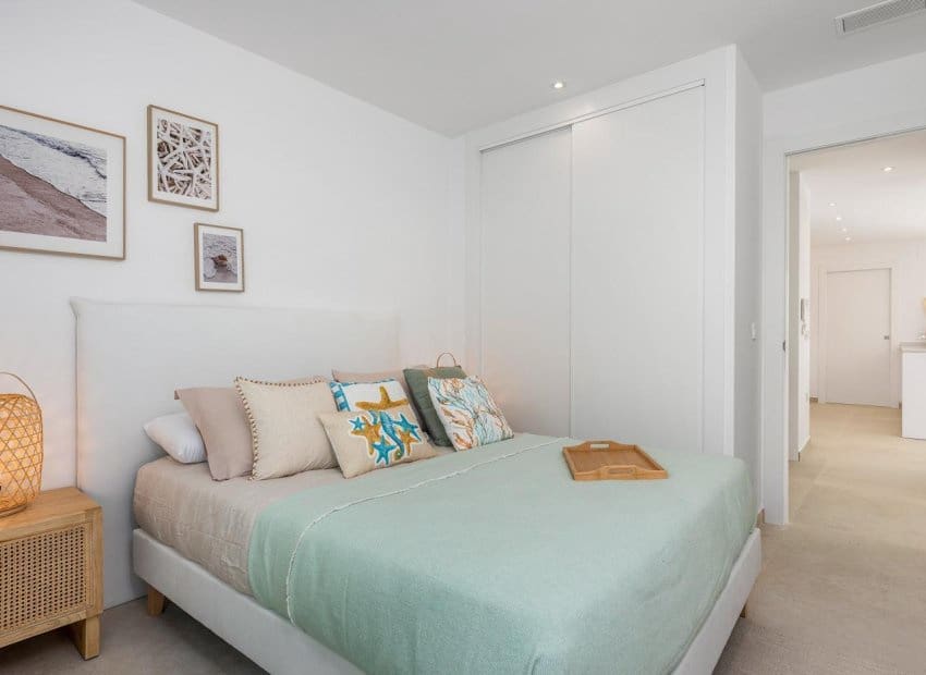 Chalet de 3 habitaciones en Los Alcázares en venta con piscina - 499.900 € (Ref: 8342167)