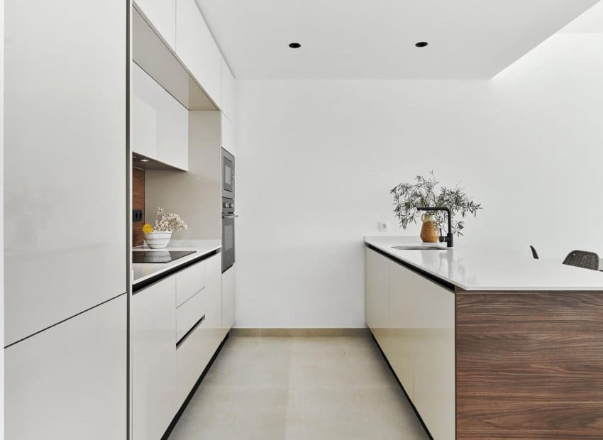 2 soveværelse Bungalow til salg i Torrevieja med swimmingpool - € 380.000 (Ref: 8342187)