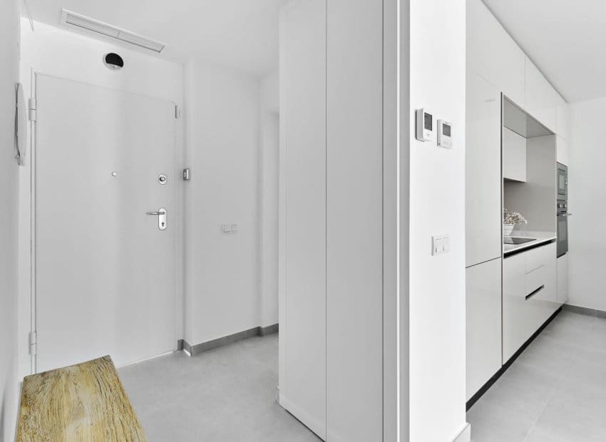 2 soveværelse Bungalow til salg i Torrevieja med swimmingpool - € 380.000 (Ref: 8342187)