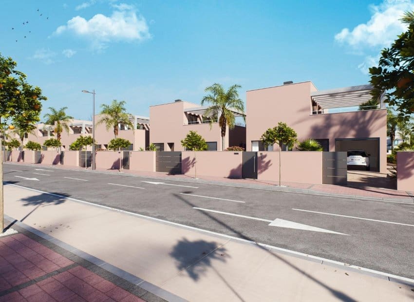 3 bedroom Villa for sale in Roldan with pool - € 995,000 (Ref: 8342218)