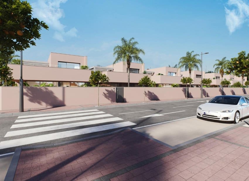 3 bedroom Villa for sale in Roldan with pool - € 995,000 (Ref: 8342218)