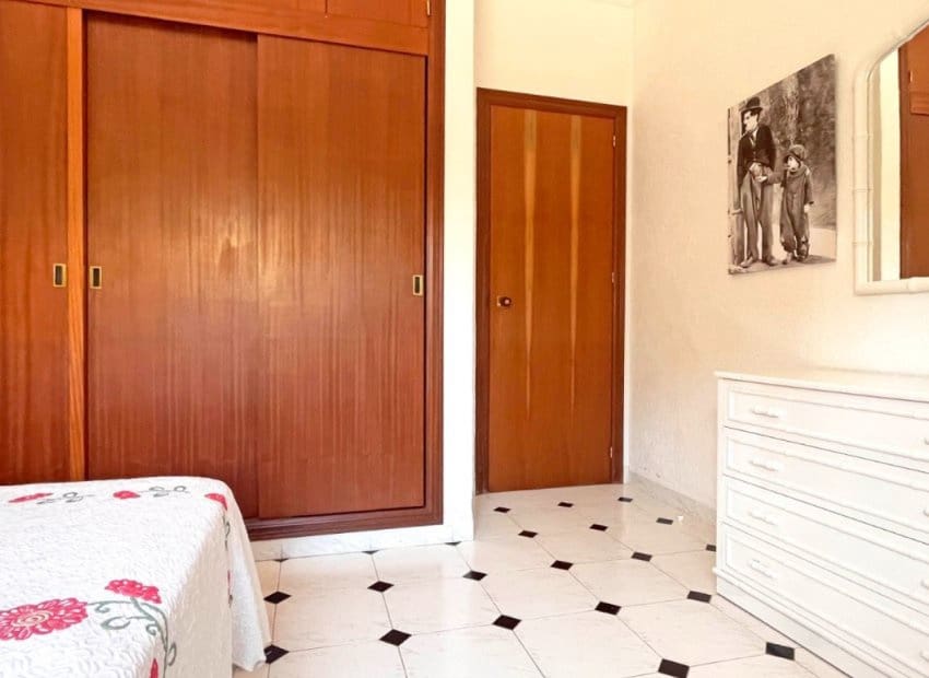 4 bedroom Villa for sale in Orihuela Costa with pool - € 950,000 (Ref: 8345458)