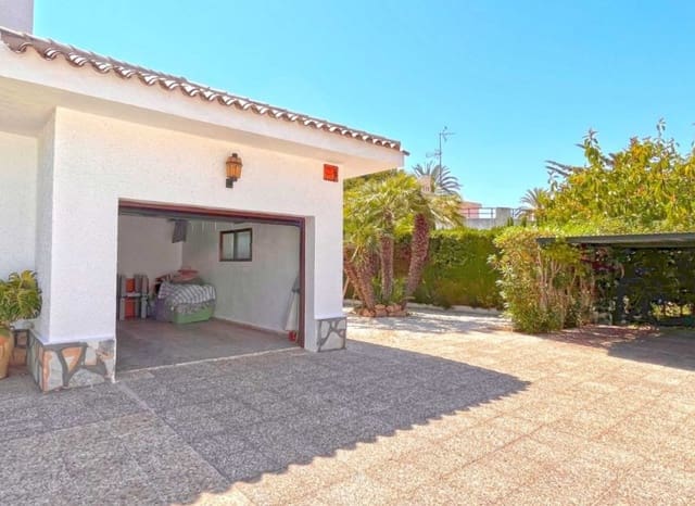 4 soverom Villa til salgs i Cabo Roig, Orihuela med svømmebasseng - € 950 000 (Ref: 8345458)