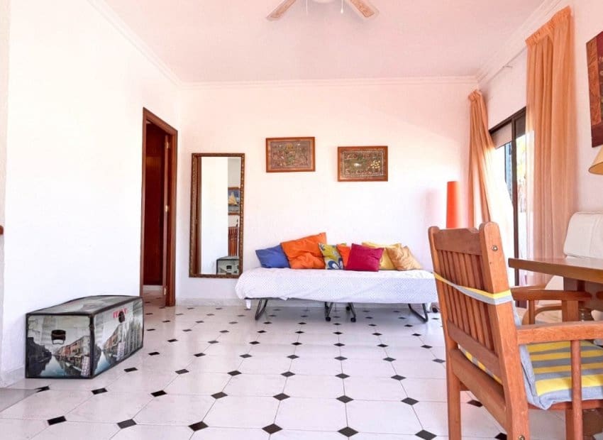 4 bedroom Villa for sale in Orihuela Costa with pool - € 950,000 (Ref: 8345458)