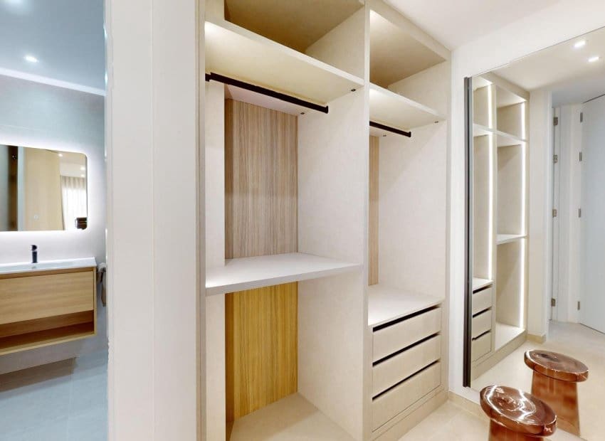 2 slaapkamer Appartement te koop in Orihuela Costa met zwembad - € 440.000 (Ref: 8345487)