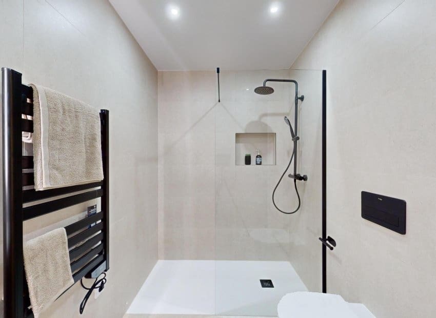 2 slaapkamer Appartement te koop in Orihuela Costa met zwembad - € 440.000 (Ref: 8345487)