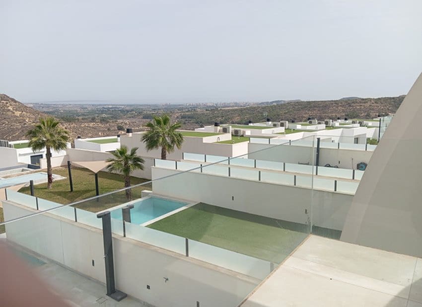 3 bedroom Penthouse for sale in Ciudad Quesada with pool - € 399,000 (Ref: 8358229)