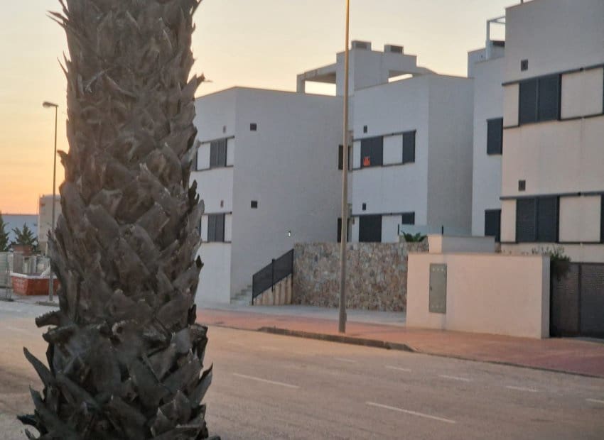 3 bedroom Penthouse for sale in Ciudad Quesada with pool - € 399,000 (Ref: 8358229)