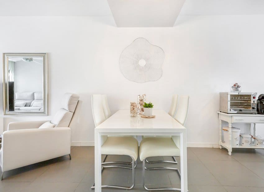 4 chambre Bungalow à vendre à Torre de la Horadada avec piscine - 597 800 € (Ref: 8358232)