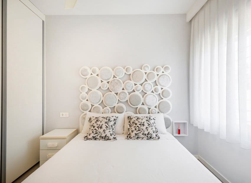 4 chambre Bungalow à vendre à Torre de la Horadada avec piscine - 597 800 € (Ref: 8358232)