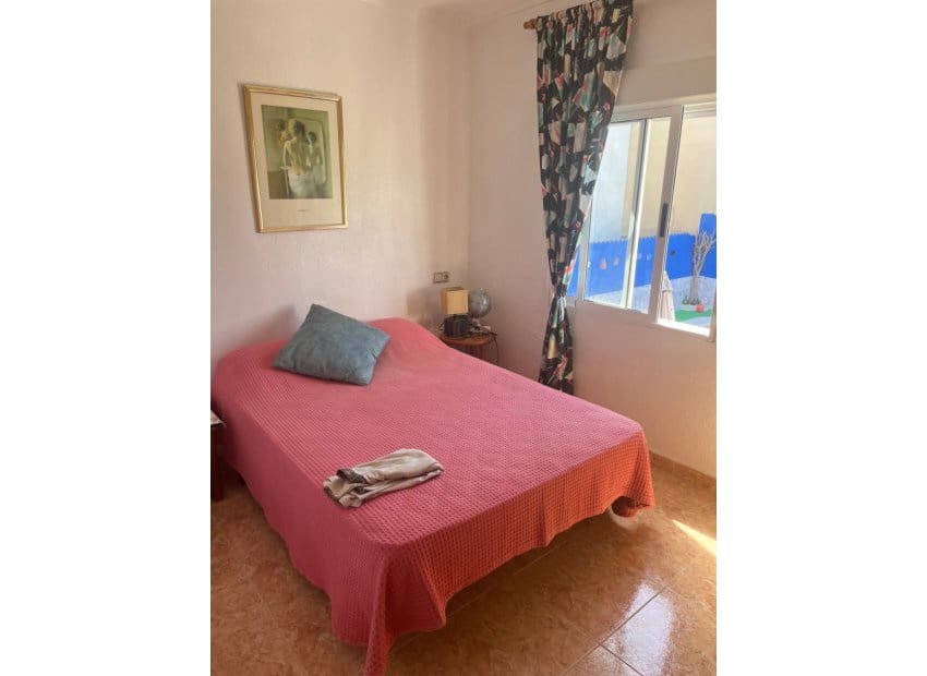 4 bedroom Villa for sale in Orihuela Costa with pool - € 359,000 (Ref: 8364661)