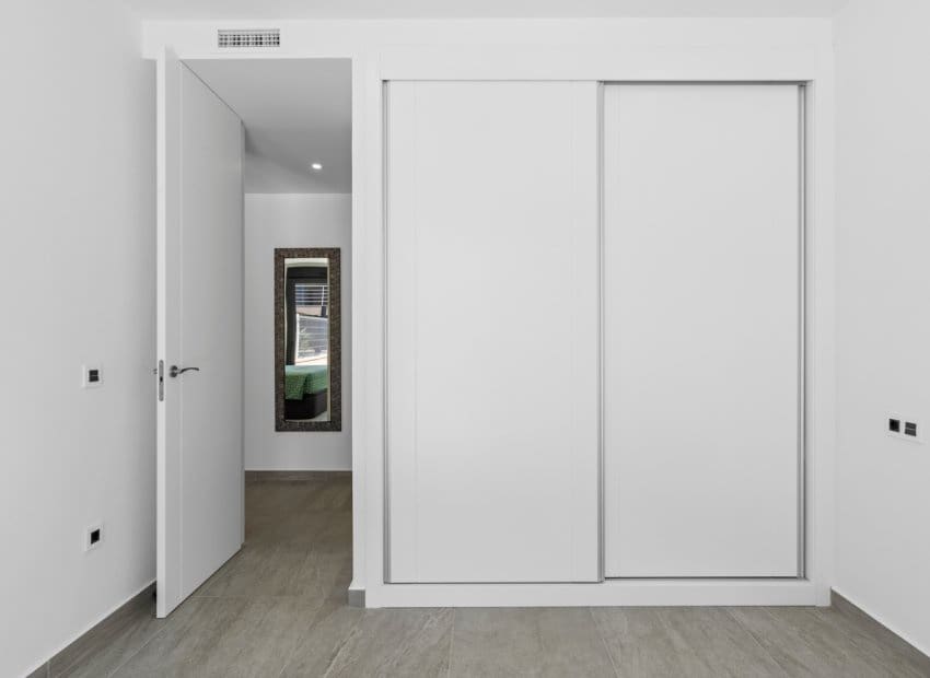 5 slaapkamer Villa te koop in San Miguel de Salinas met zwembad - € 499.990 (Ref: 8371997)