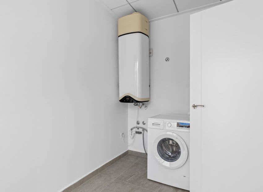 5 slaapkamer Villa te koop in San Miguel de Salinas met zwembad - € 499.990 (Ref: 8371997)