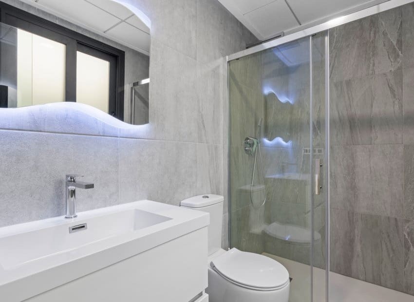 5 slaapkamer Villa te koop in San Miguel de Salinas met zwembad - € 499.990 (Ref: 8371997)