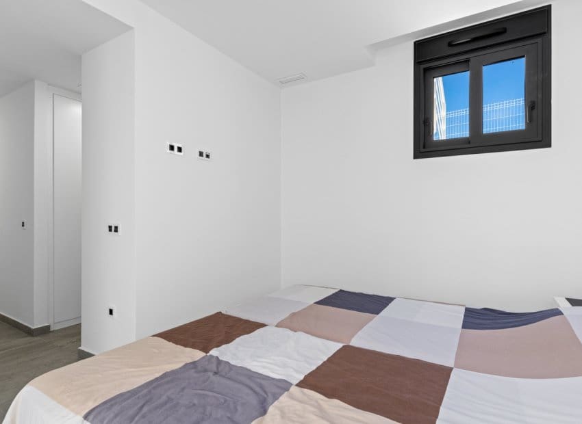 5 slaapkamer Villa te koop in San Miguel de Salinas met zwembad - € 499.990 (Ref: 8371997)