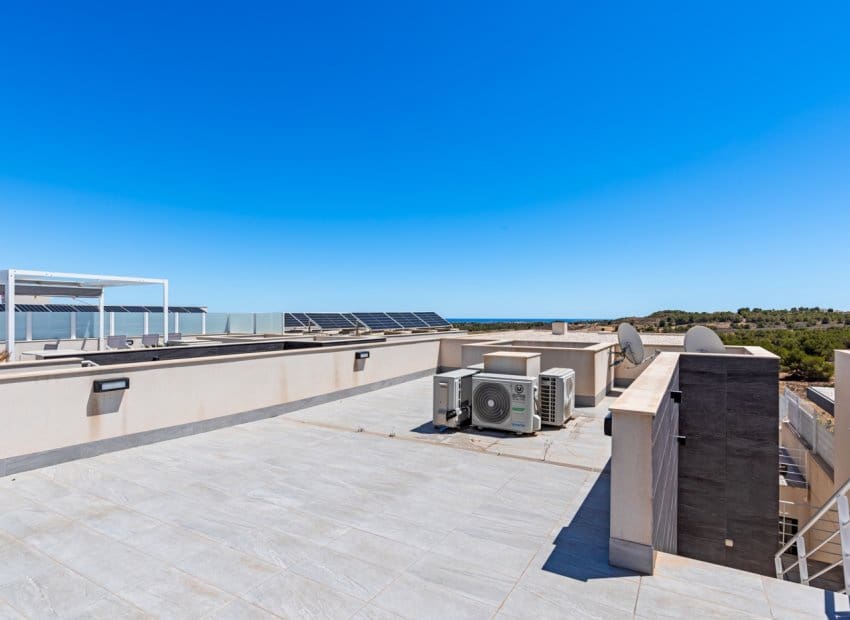 5 slaapkamer Villa te koop in San Miguel de Salinas met zwembad - € 499.990 (Ref: 8371997)