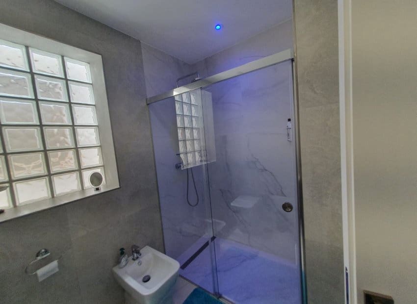 3 sovrum Semi-fristående Villa till salu i Ciudad Quesada med pool - 349 500 € (Ref: 8384016)