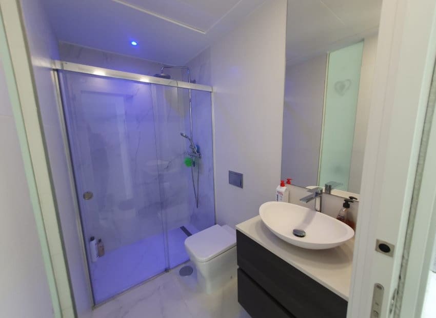 3 sovrum Semi-fristående Villa till salu i Ciudad Quesada med pool - 349 500 € (Ref: 8384016)