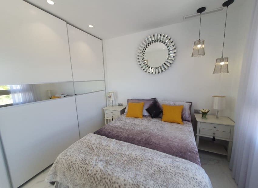 3 sovrum Semi-fristående Villa till salu i Ciudad Quesada med pool - 349 500 € (Ref: 8384016)