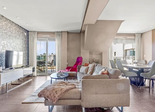 4 camera da letto Attico in vendita in Villamartin, Orihuela con piscina - 549.000 € (Rif: 8497897)