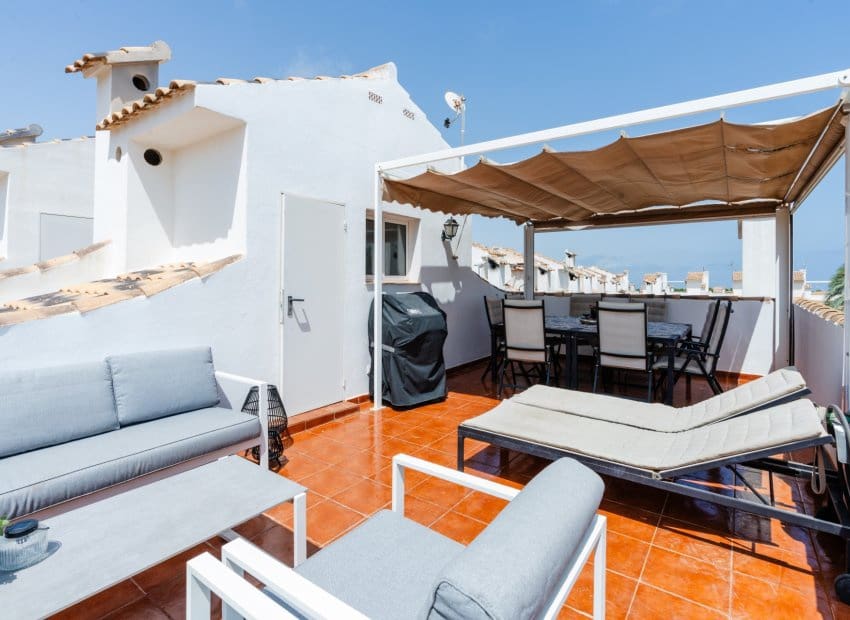 6 sypialnia Dom na sprzedaż w Gran Alacant z basenem - 349 000 € (Ref: 8512507)