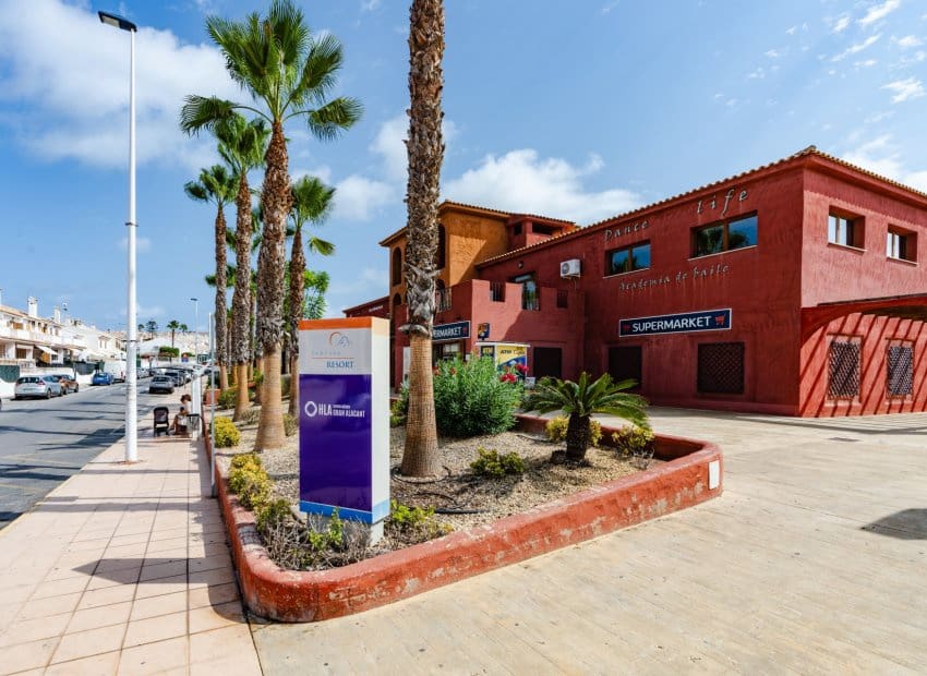 6 sypialnia Dom na sprzedaż w Gran Alacant z basenem - 349 000 € (Ref: 8512507)