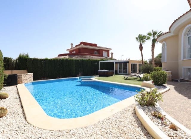 5 soveværelse Villa til salg i Doña Pepa, Rojales - € 860.000 (Ref: 8524577)