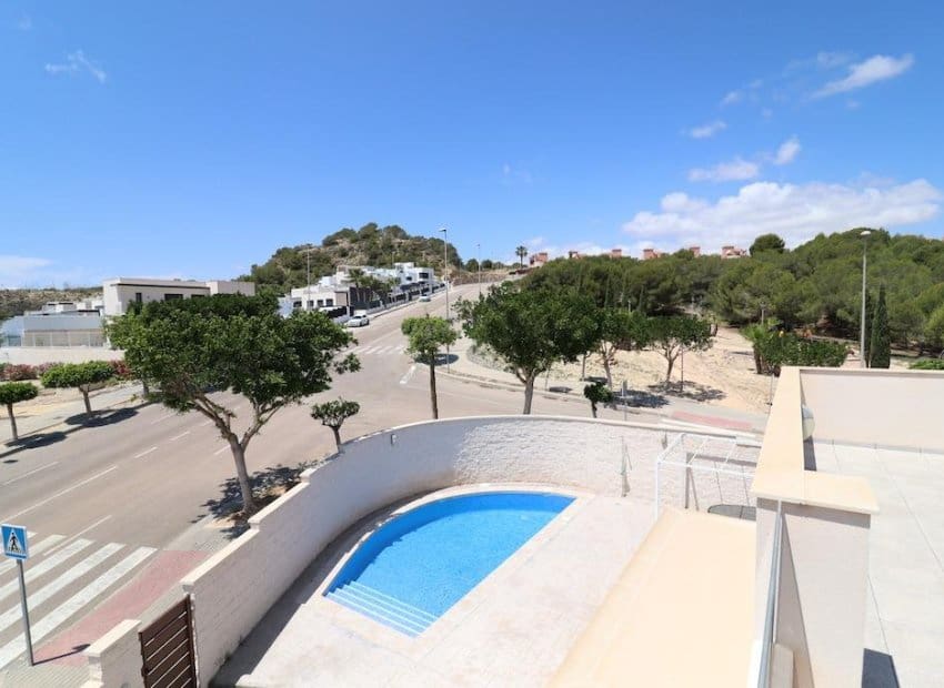 3 bedroom Villa for sale in San Miguel de Salinas - € 565,000 (Ref: 8524589)