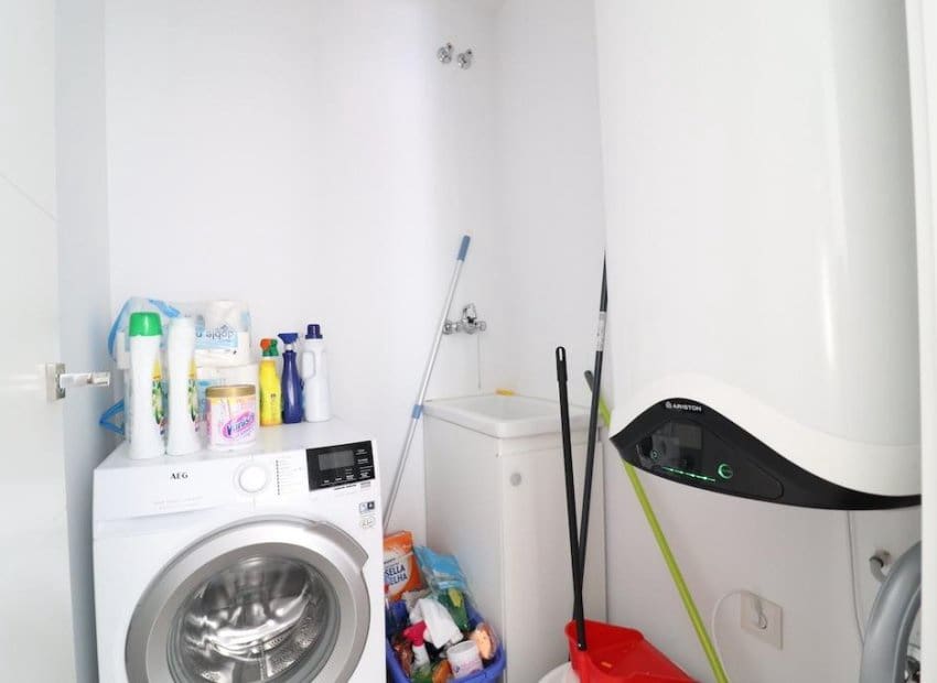 3 bedroom Villa for sale in San Miguel de Salinas - € 565,000 (Ref: 8524589)